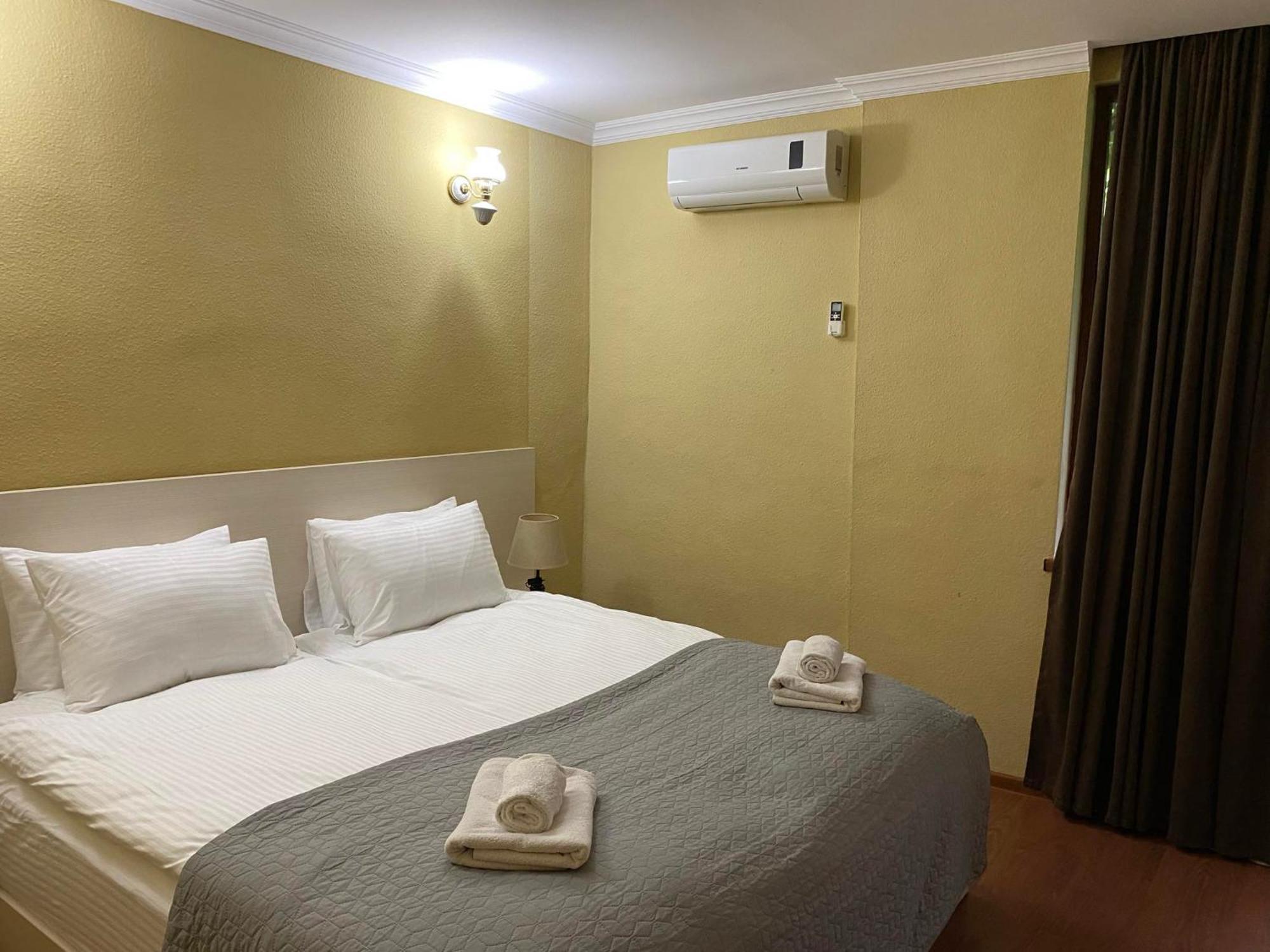 Motion Hotel Bordżomi Zewnętrze zdjęcie